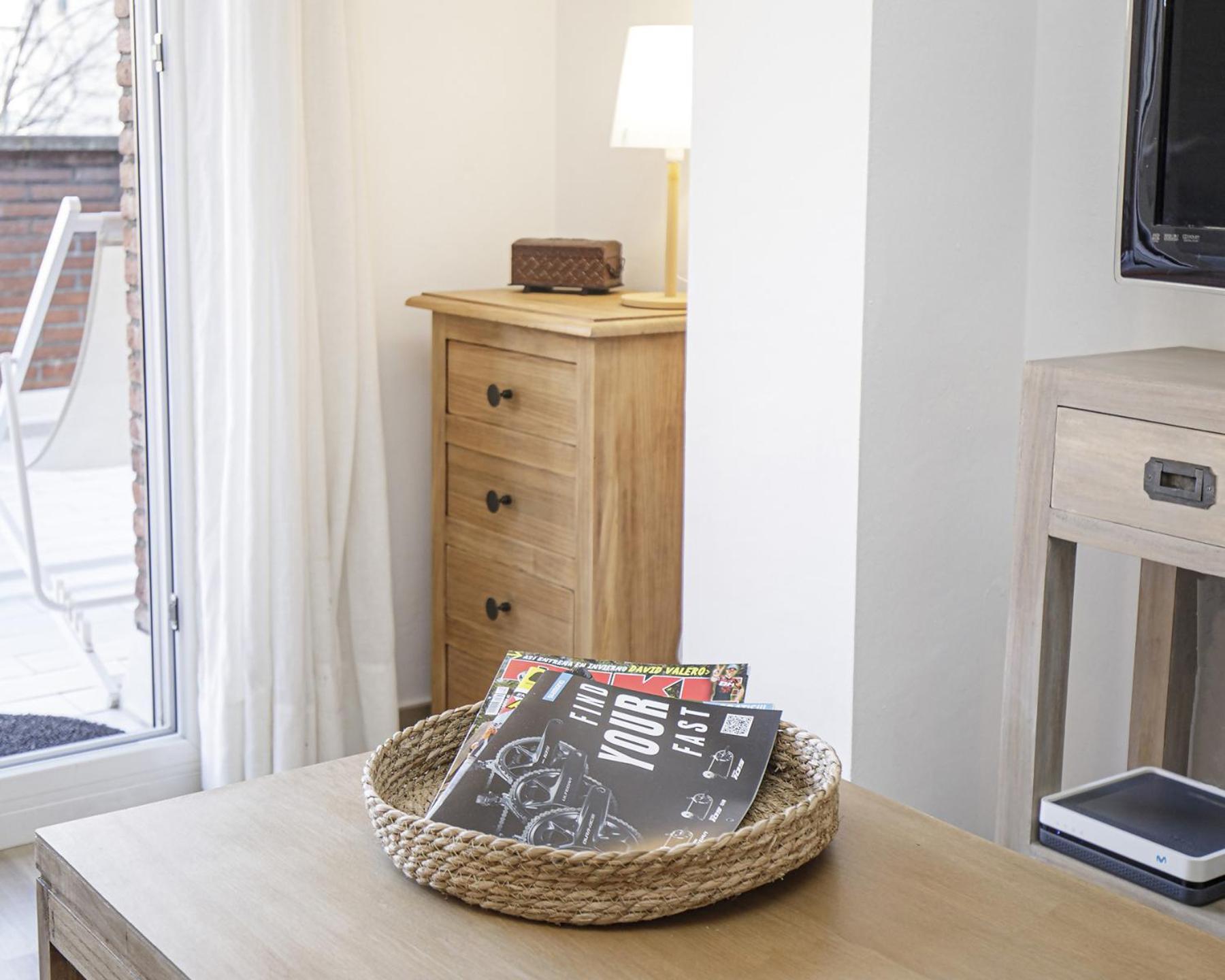 Apartamento Con Gran Terraza En 赫罗纳 外观 照片